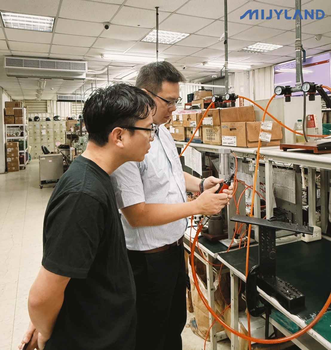 S__11468851_0 S__11468851_0